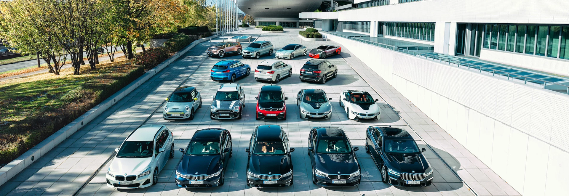 BMW clocks up 500,000 electrified vehicle sales